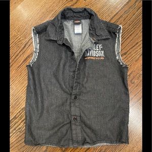 Harley Davidson button front sleeveless top